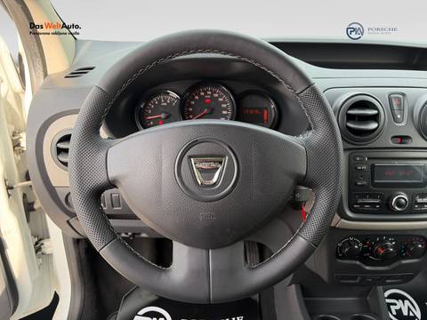 2017 Dacia Dokker — sličica 11