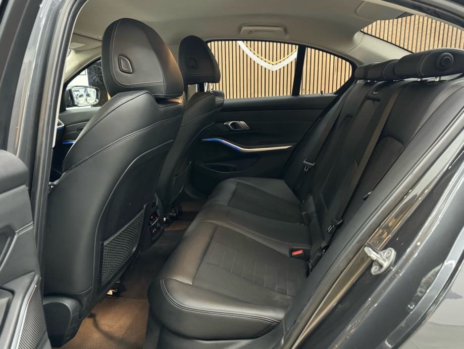 2020 BMW Serija 3 — fotografija 13