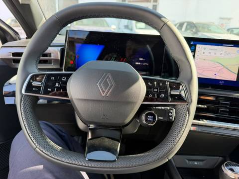 2026 Renault Clio — sličica 6