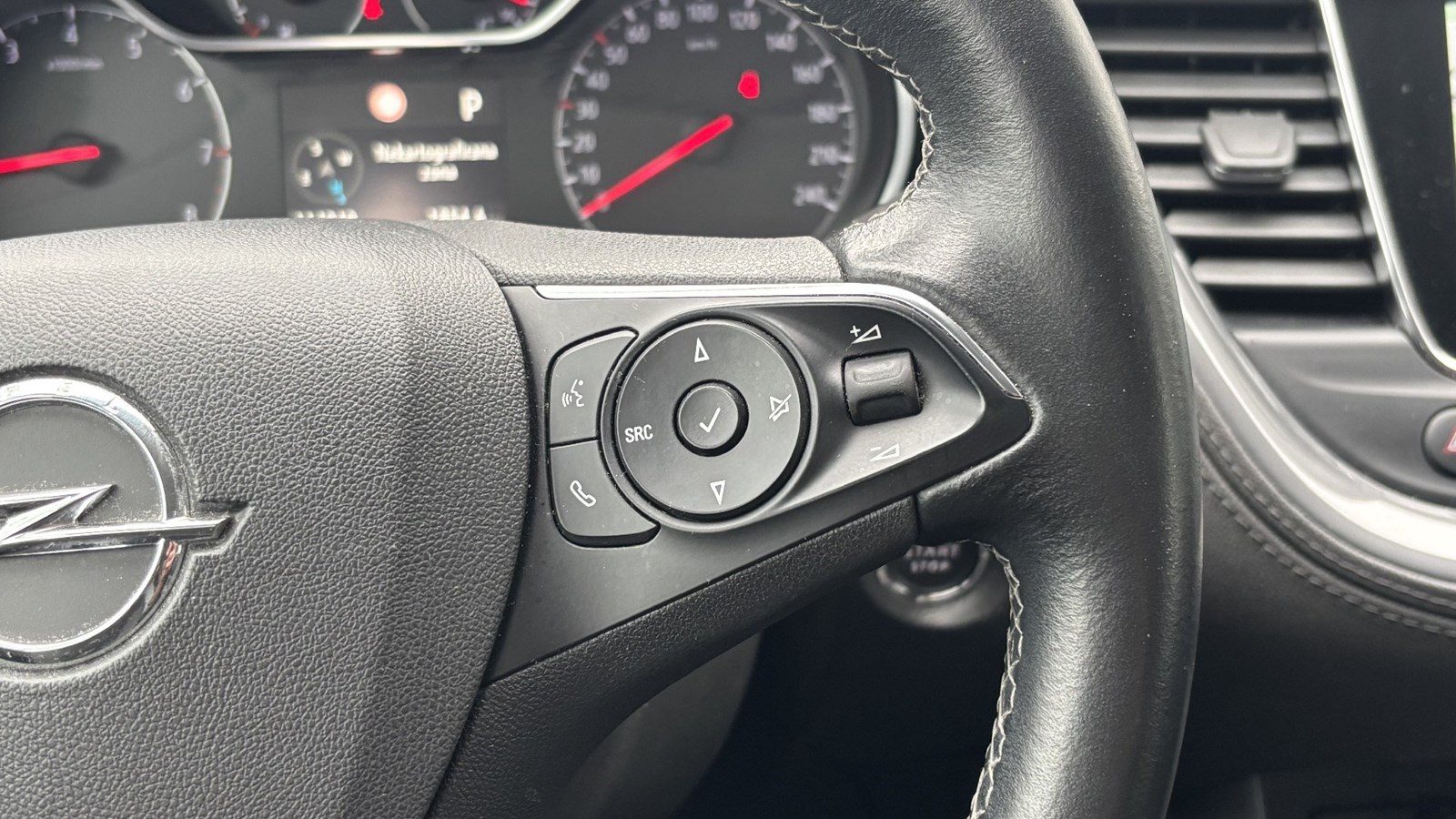 2021 Opel Grandland x — fotografija 11