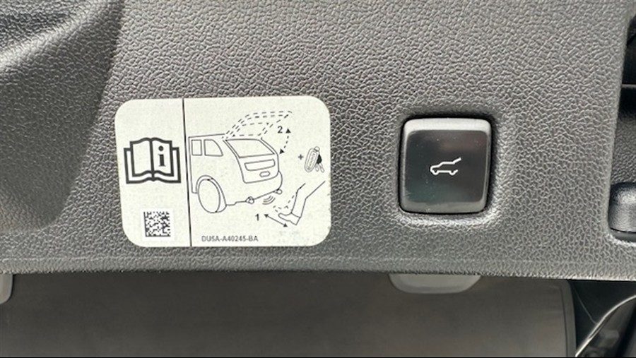 2021 Ford Kuga — fotografija 23
