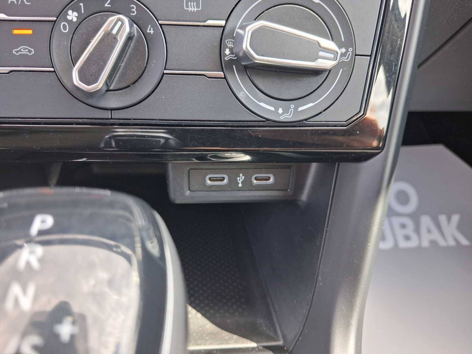 2023 Volkswagen T-Cross — fotografija 24