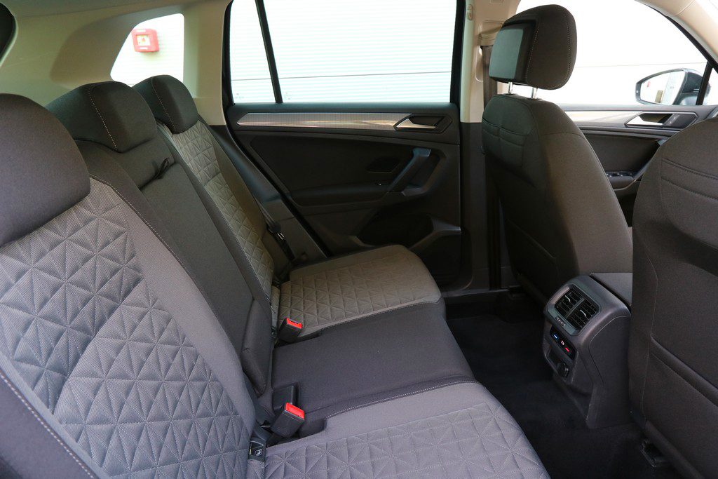 2021 Volkswagen Tiguan — fotografija 8