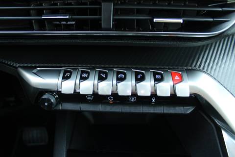 2022 Peugeot 3008 — sličica 16