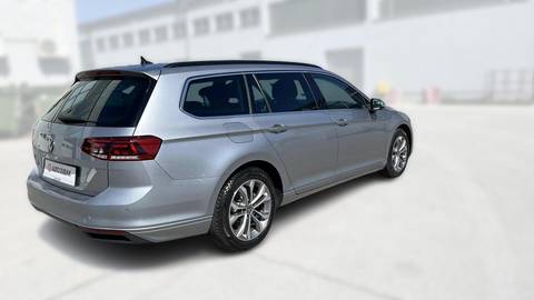 2021 Volkswagen Passat Variant — sličica 7