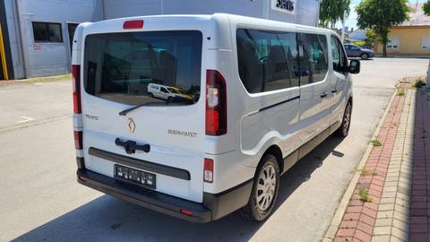 2021 Renault Trafic — sličica 3