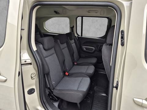 2022 Toyota Proace Verso — sličica 15