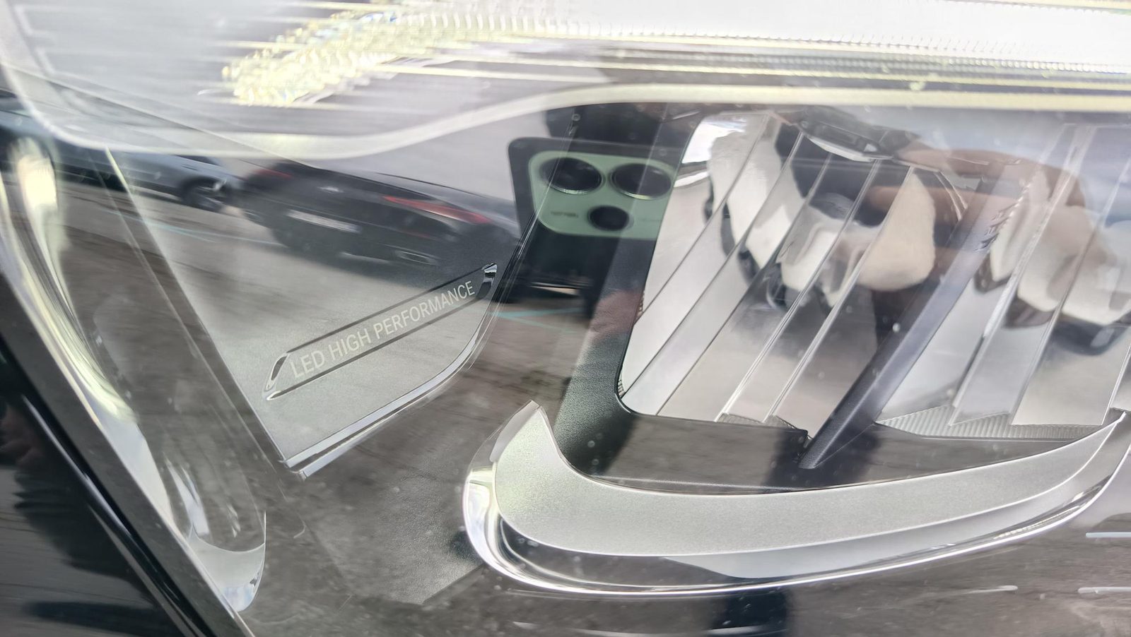 2025 Mercedes-Benz E-klasa — fotografija 8