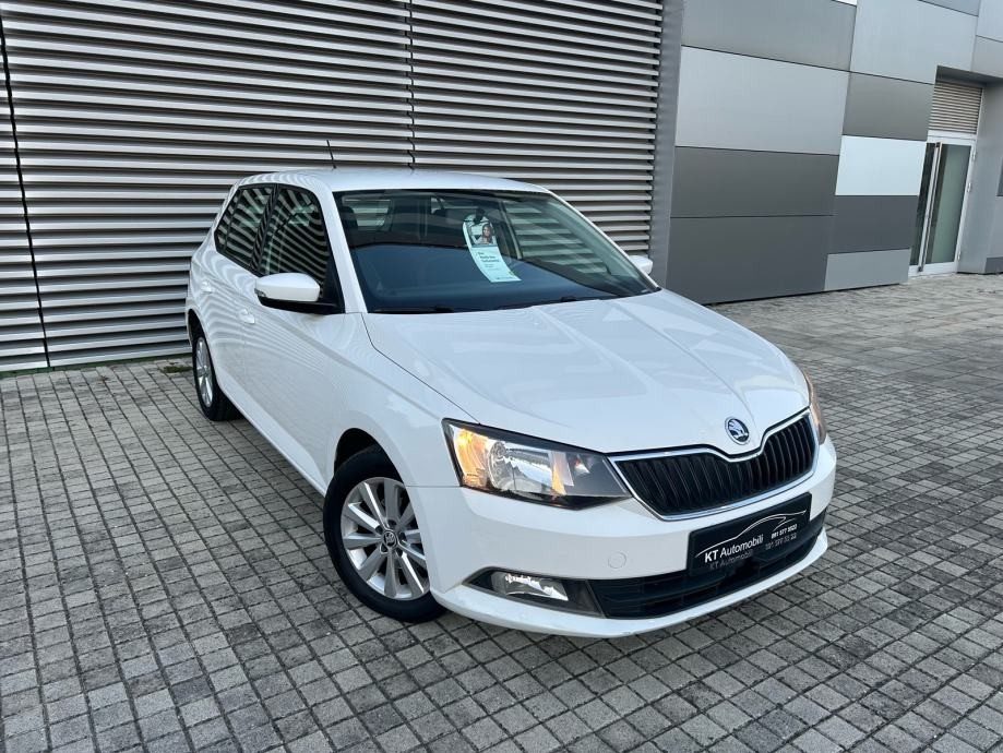 2018 Škoda Fabia — fotografija 3
