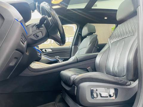 2019 BMW X7 — sličica 10