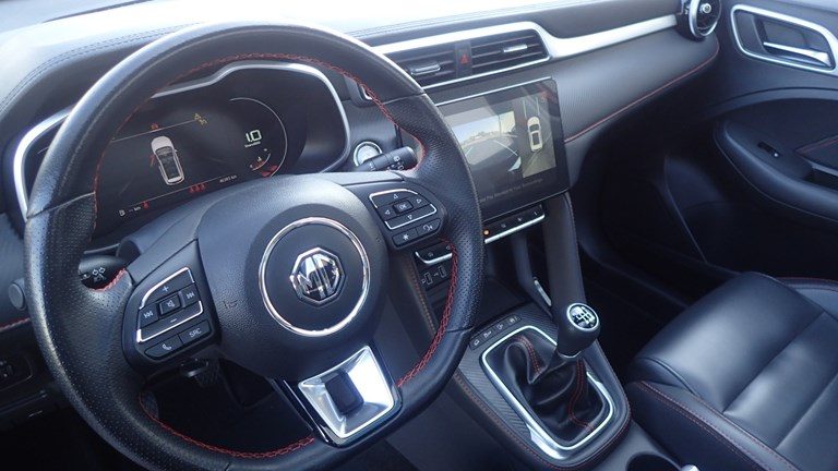 2022 MG ZS — fotografija 6