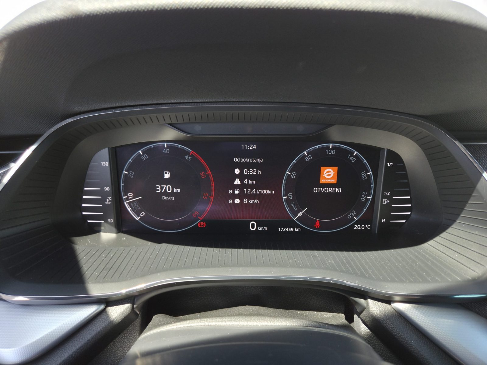 2023 Škoda Octavia Combi — fotografija 12