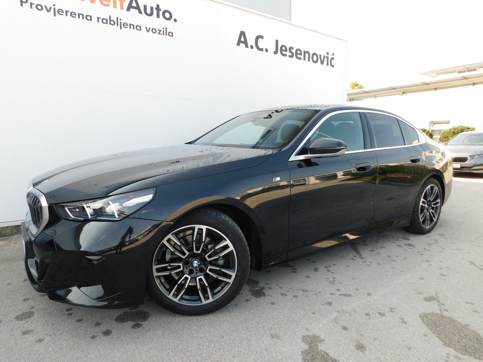 2024 BMW Serija 5 — fotografija 7