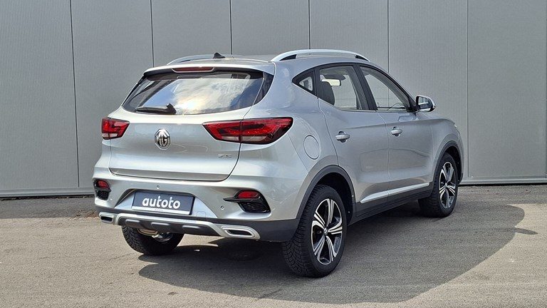 2022 MG ZS — fotografija 3