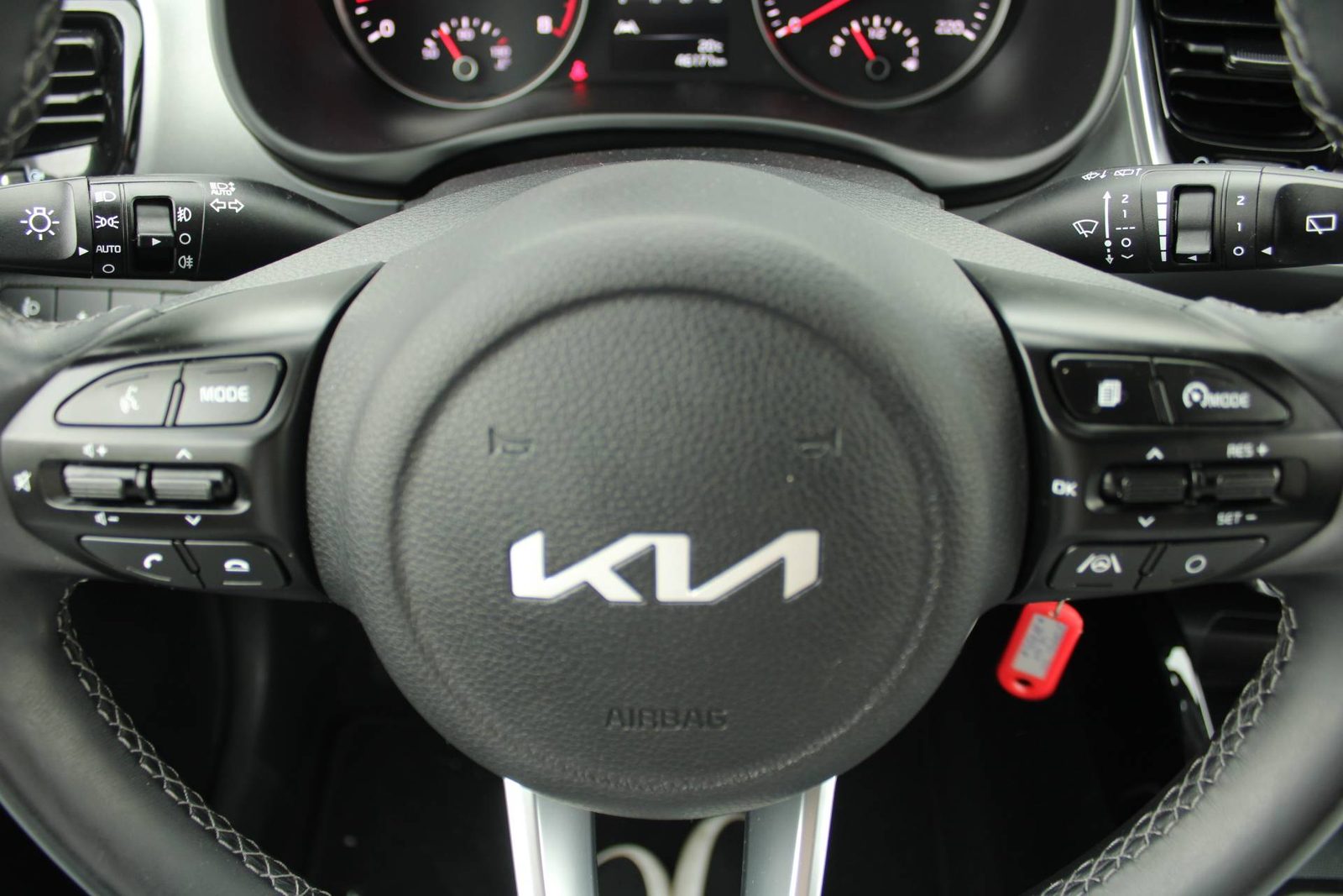 2024 Kia Stonic — fotografija 13