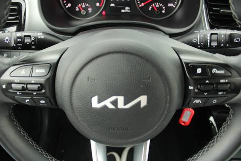 2024 Kia Stonic — sličica 13