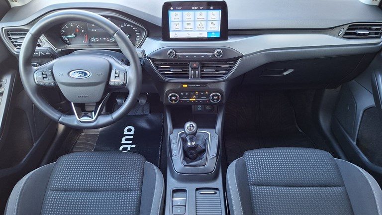 2022 Ford Focus — fotografija 4
