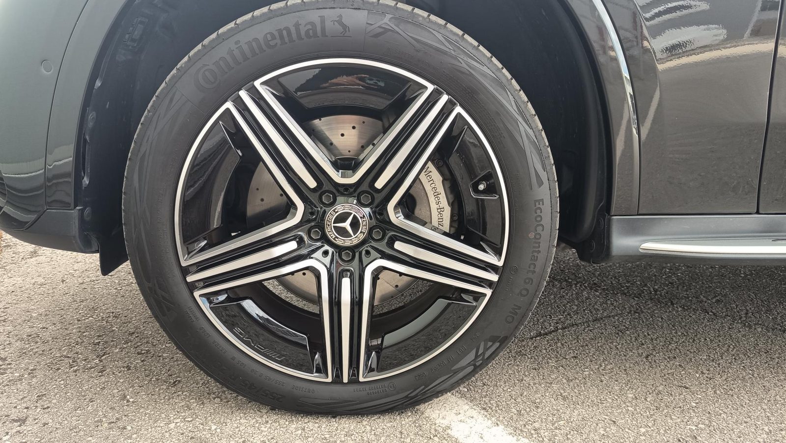 2023 Mercedes-Benz GLC — fotografija 17