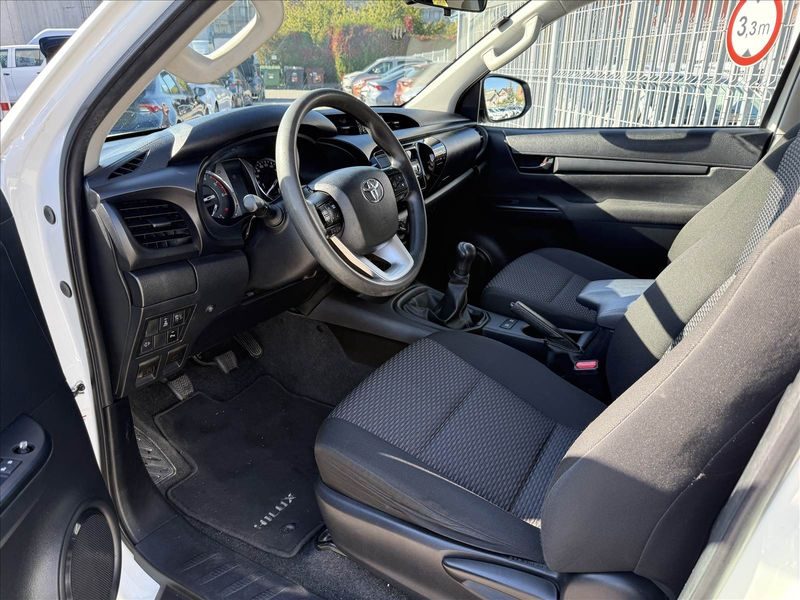 2021 Toyota Hilux — fotografija 8