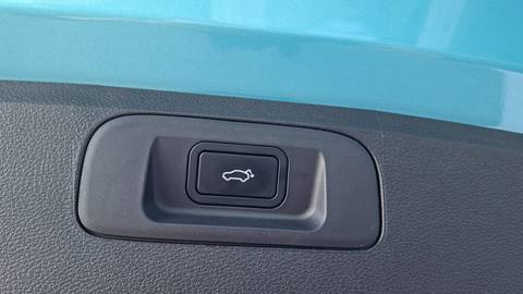 2025 Geely Coolray — sličica 19