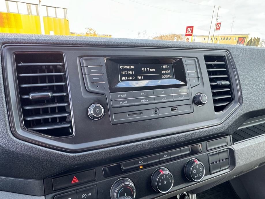 2019 Volkswagen Crafter — fotografija 11