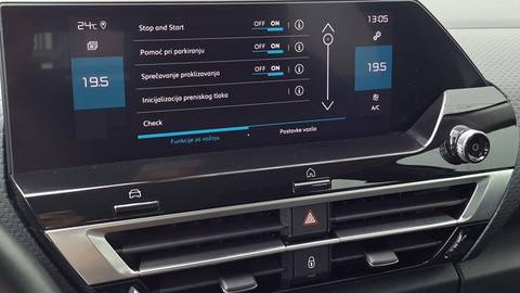 2021 Citroën C4 — sličica 14