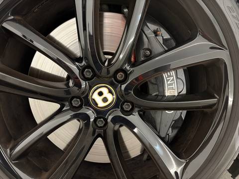 2019 Bentley Continental GT — sličica 11