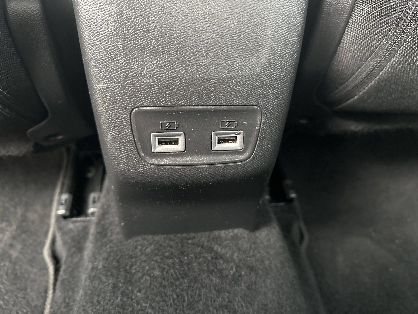 2022 Peugeot 2008 — fotografija 20