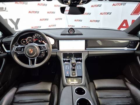 2017 Porsche Panamera — sličica 12