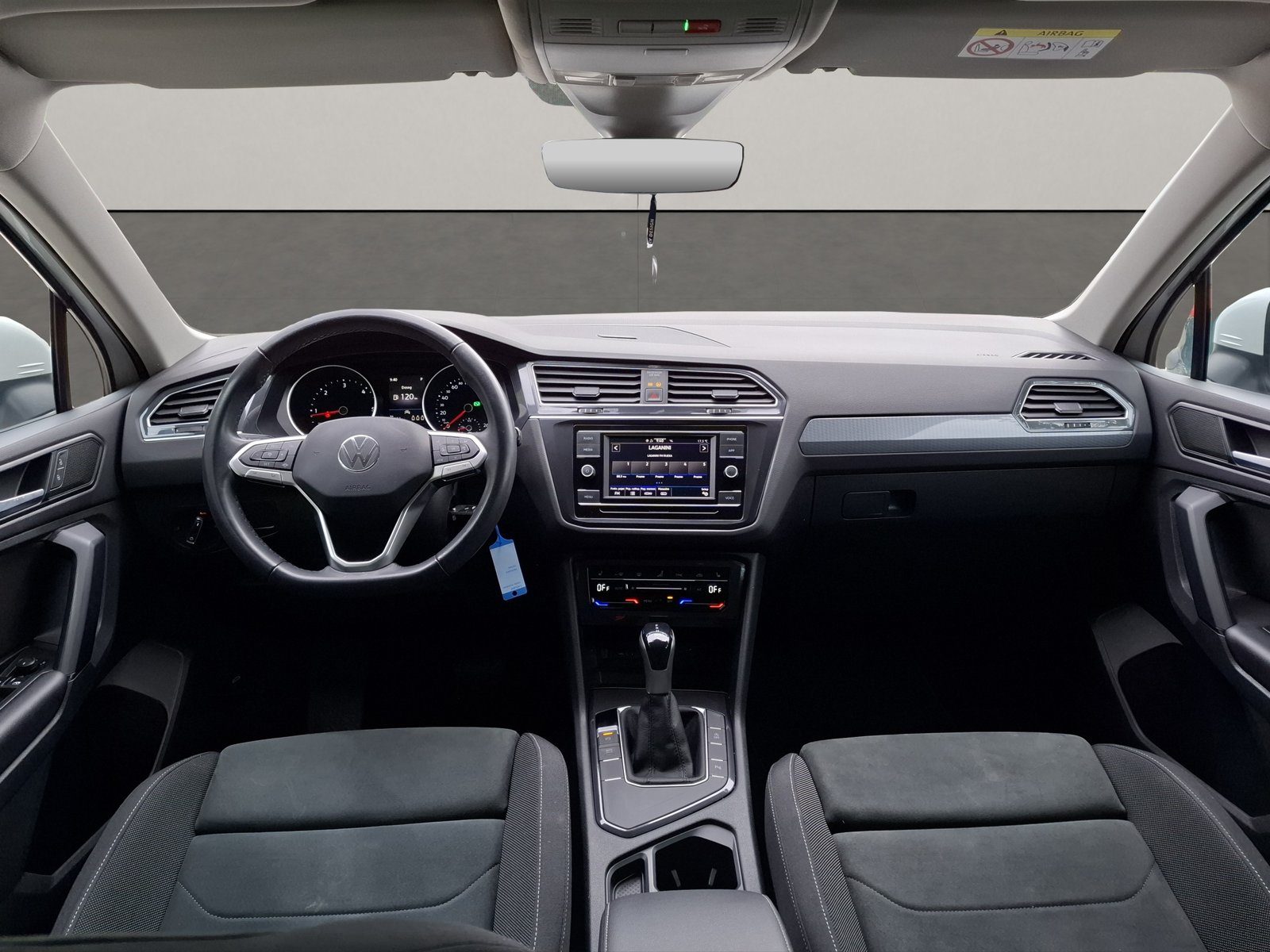 2022 Volkswagen Tiguan — fotografija 8