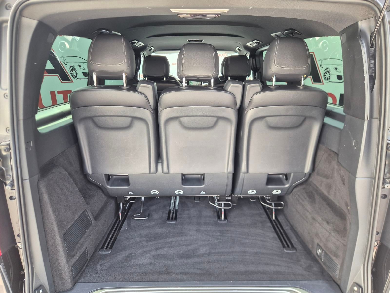 2017 Mercedes-Benz V-klasa — fotografija 21