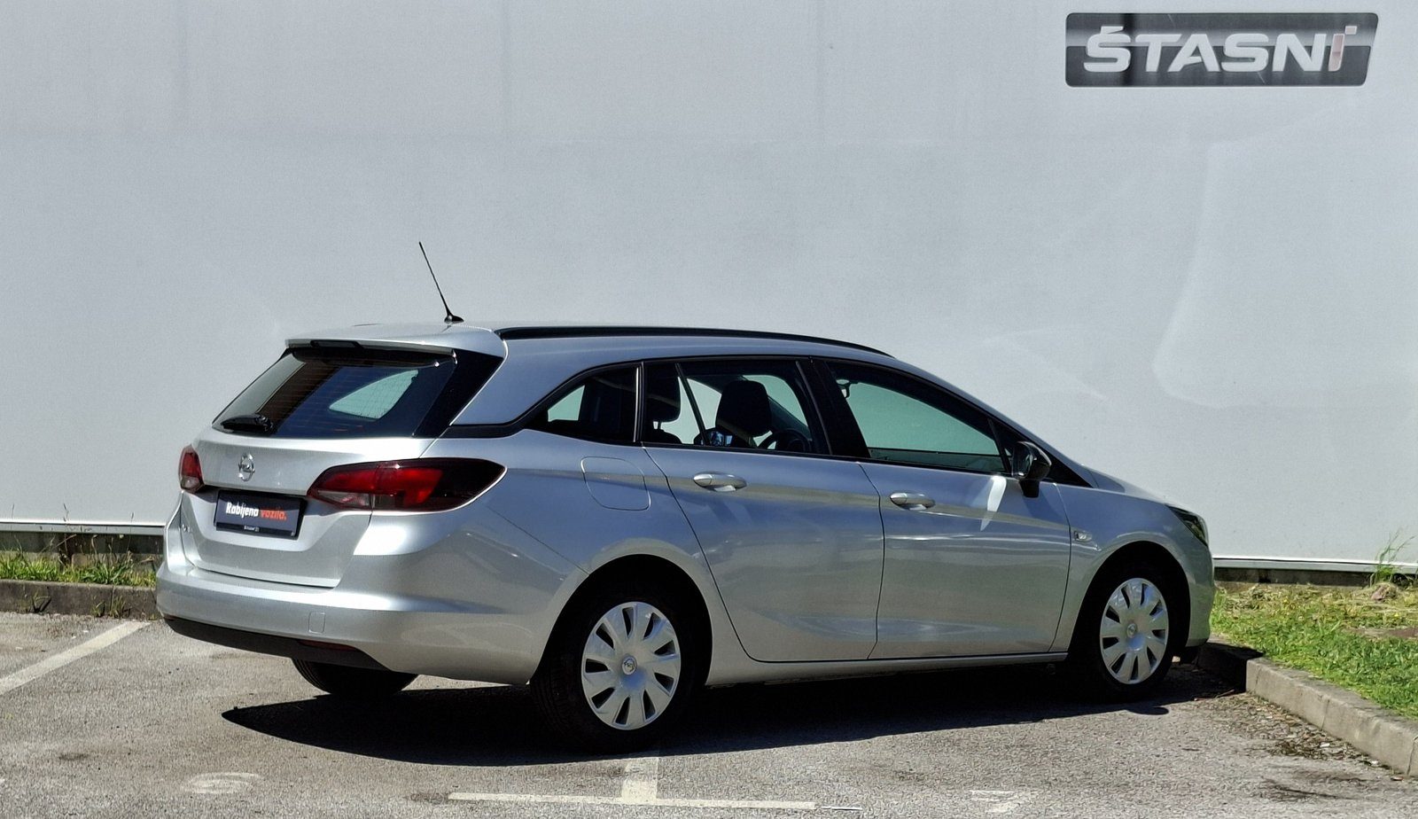 2021 Opel Astra — fotografija 3