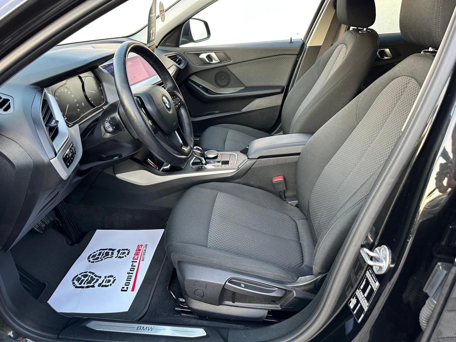 2021 BMW Serija 1 — fotografija 16