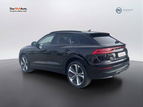 2020 Audi Q8 S line — sličica 3