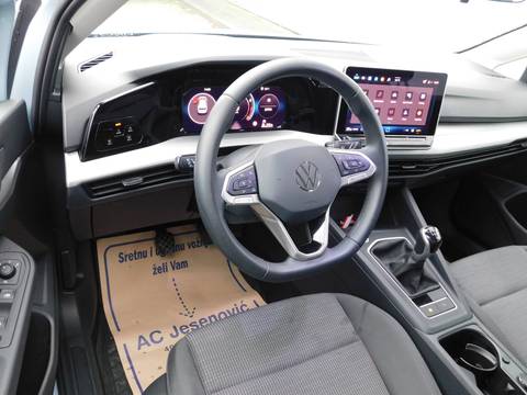 2025 Volkswagen Golf — sličica 9