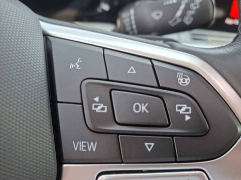 2024 Volkswagen Golf — sličica 28