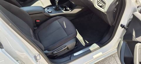 2020 BMW Serija 1 — sličica 11