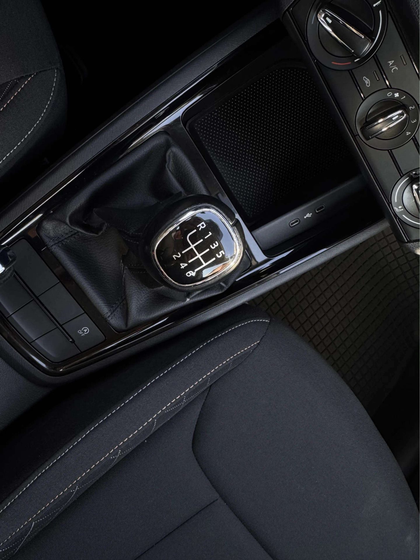 2019 Škoda Scala — fotografija 18