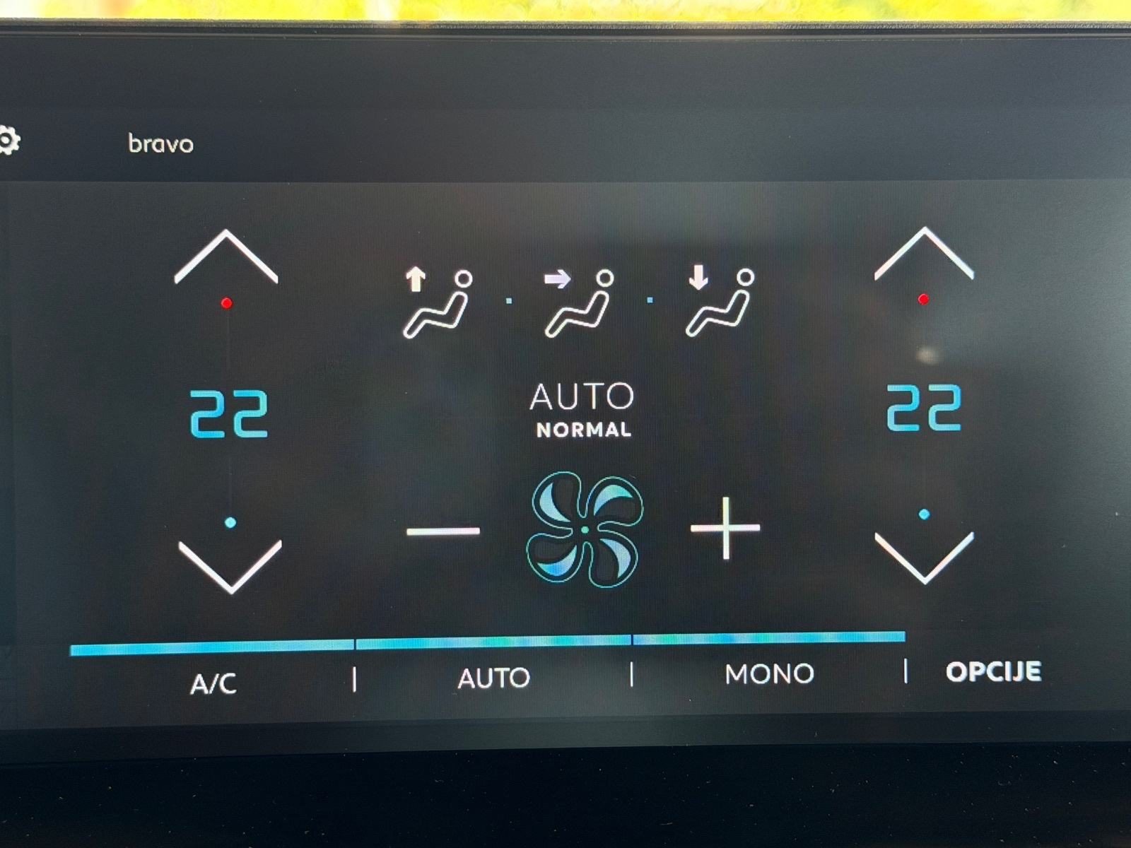 2023 Citroën C4 X — fotografija 24