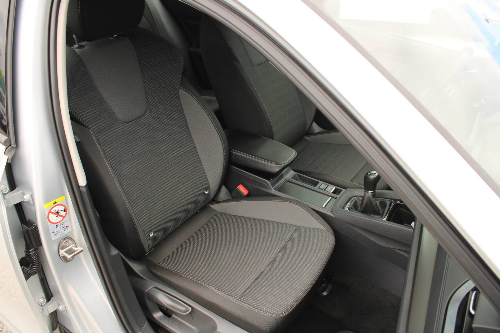 2022 Škoda Octavia Combi — fotografija 12