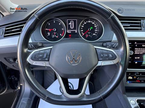 2022 Volkswagen Passat Variant — sličica 13