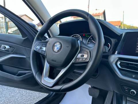 2020 BMW Serija 3 — sličica 16