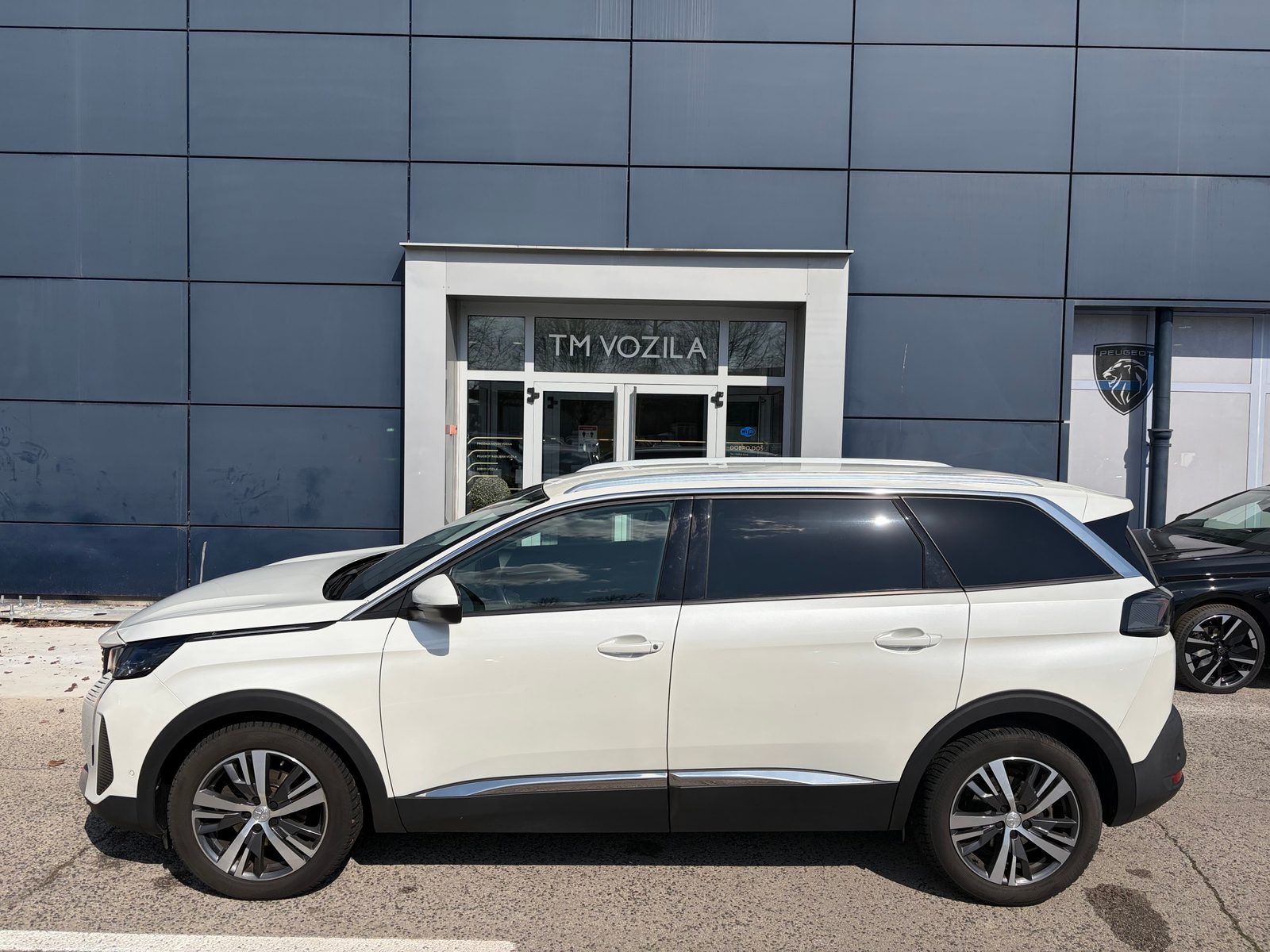 2021 Peugeot 5008 — fotografija 3