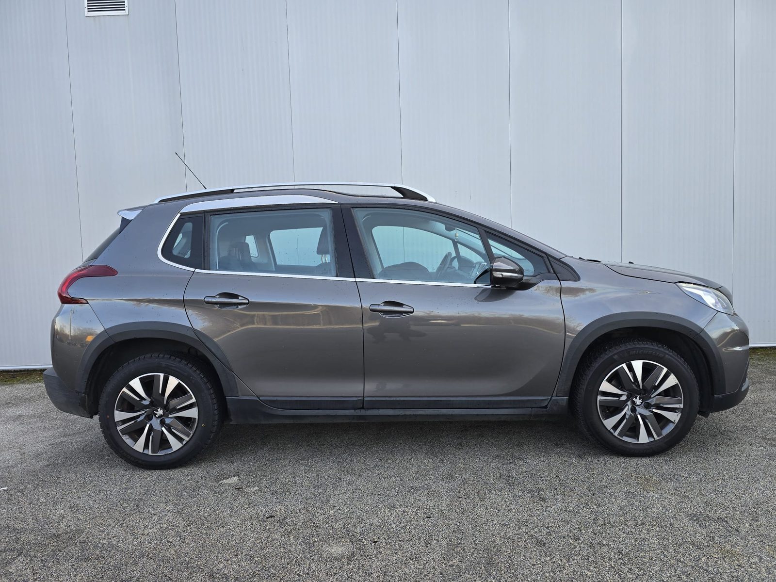 2017 Peugeot 2008 — fotografija 6