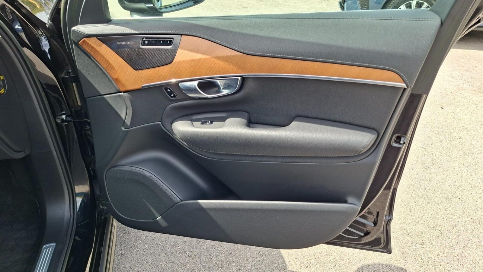 2022 Volvo XC90 — fotografija 8