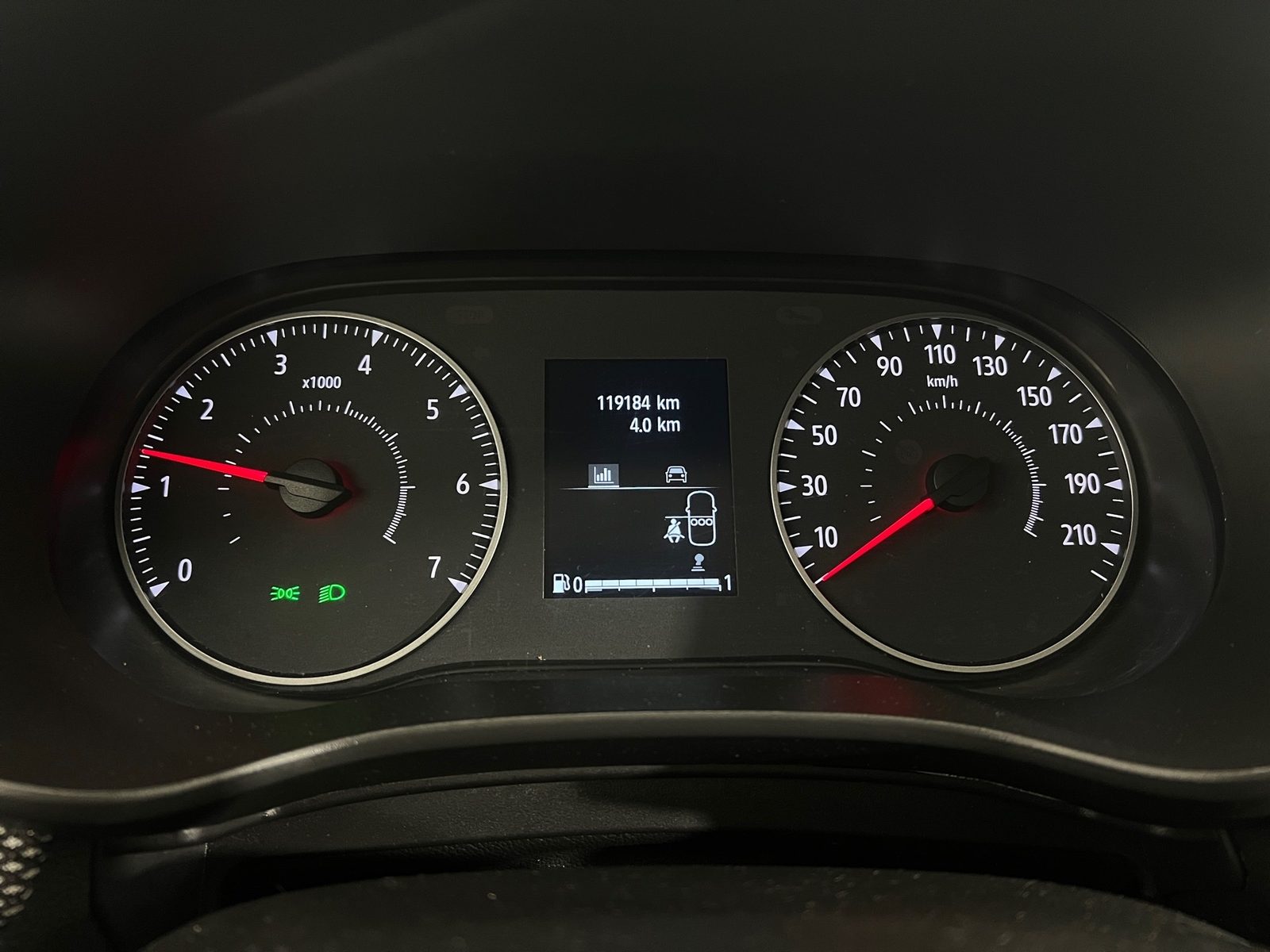 2023 Dacia Sandero — fotografija 16