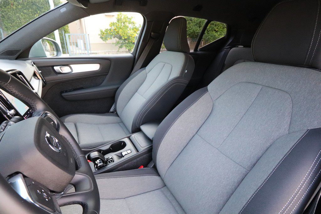 2026 Volvo XC40 — fotografija 6