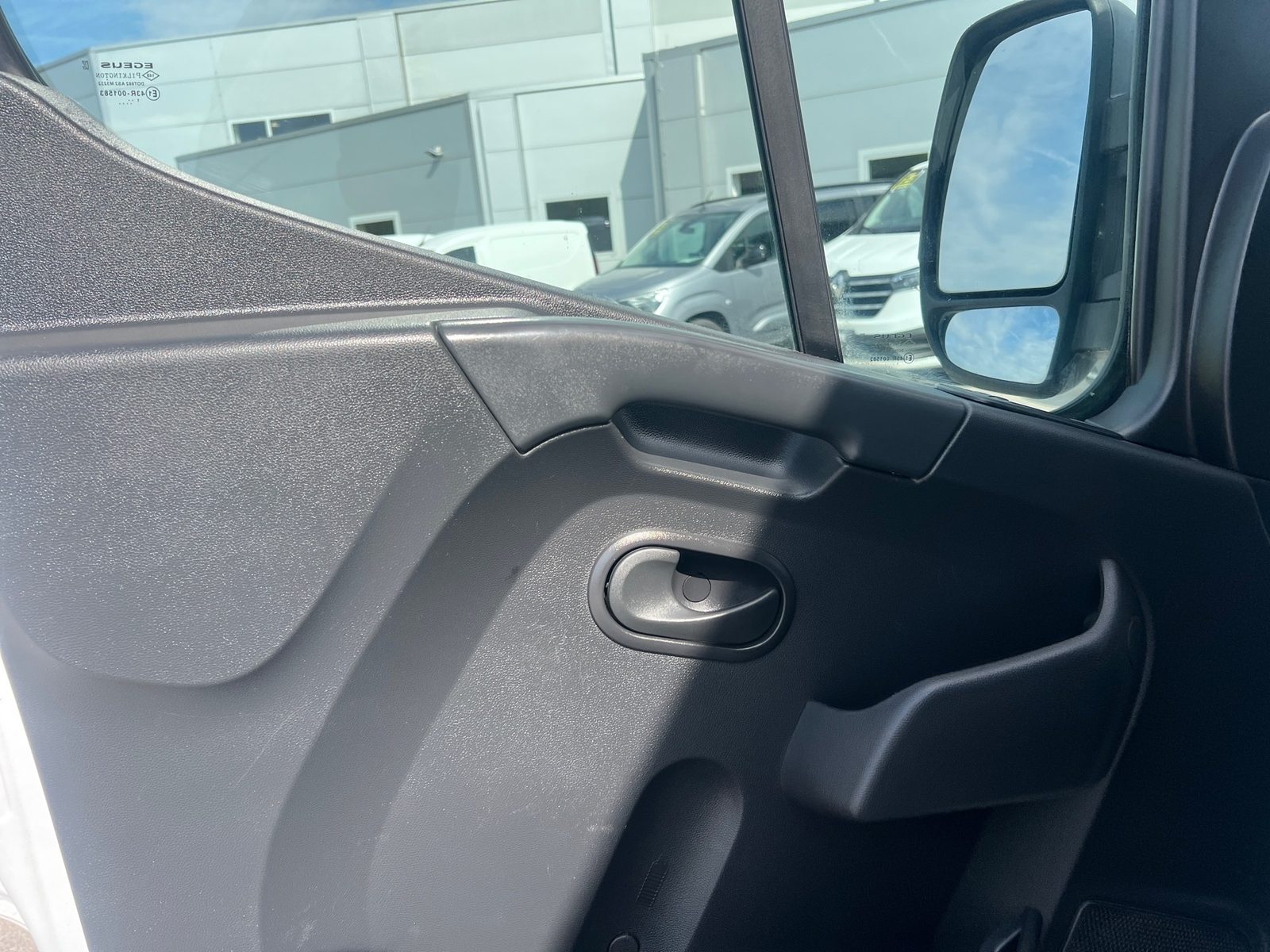 2022 Renault Master — fotografija 11