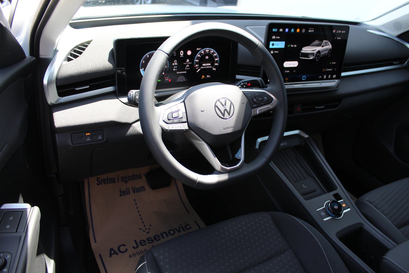 2026 Volkswagen T-Roc — fotografija 9