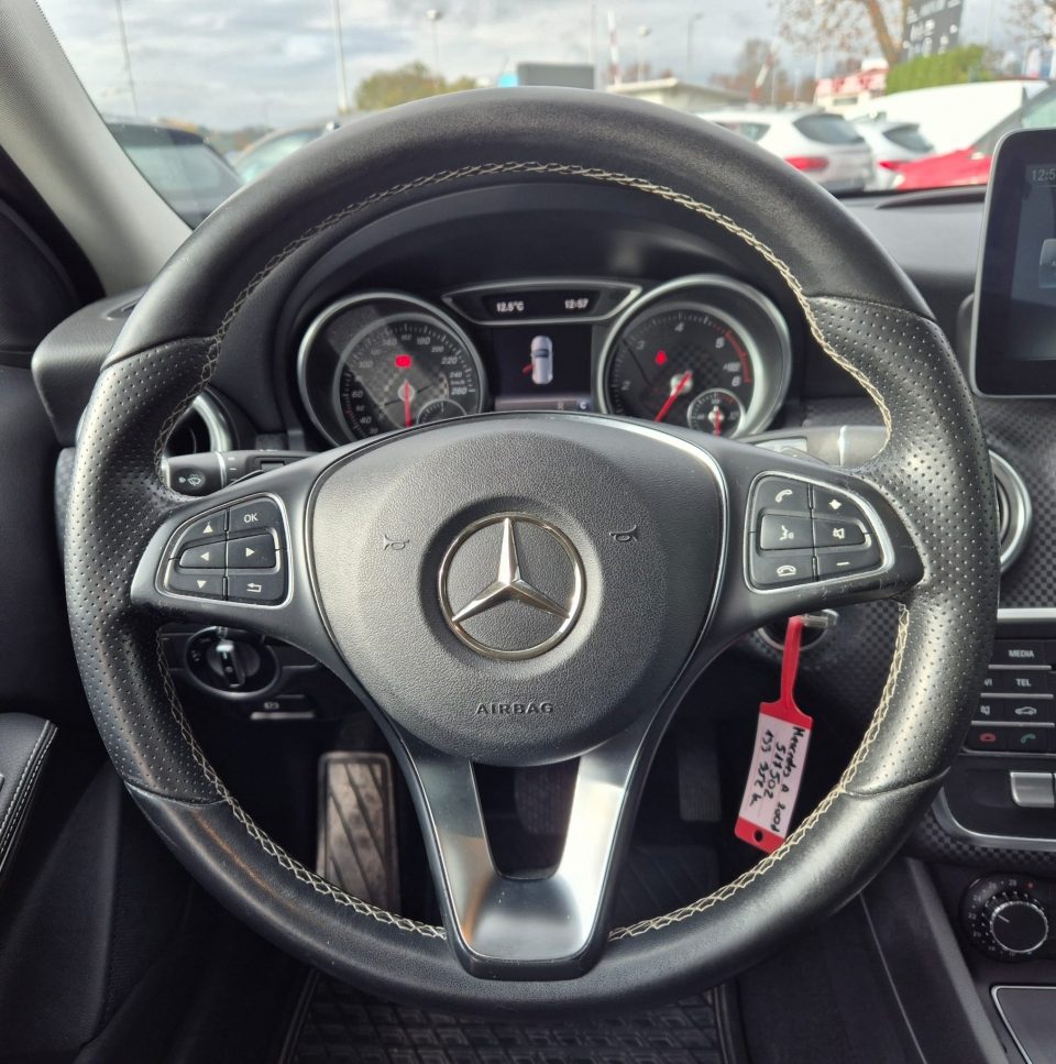 2017 Mercedes-Benz A-klasa — fotografija 9